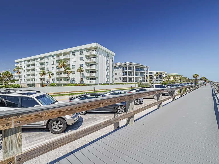 4049 Ocean Dr #305 — Photo 26