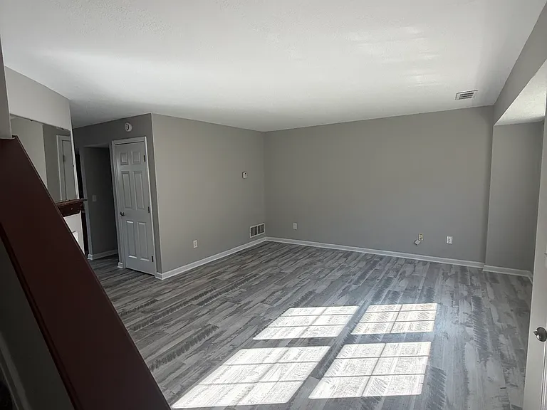 267 Cross Country Loop — Photo 10
