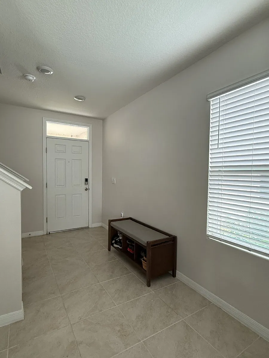Building Photo - 2099 Tay Wes Dr
