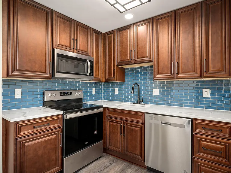 2112A Sanborn Dr — Photo 25