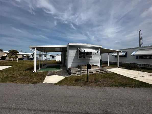 154 Maui Dr, Palmetto, FL 34221