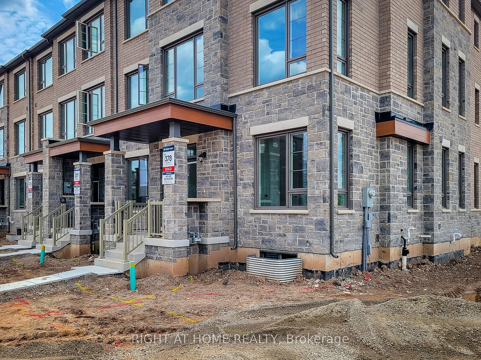 5 bed, $4,000 — Photo 3