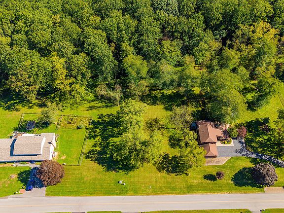 3rd image of LOT Cherry Hill Rd