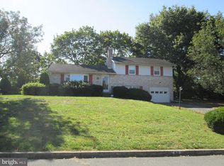 40 Moongale Dr, Carlisle, PA