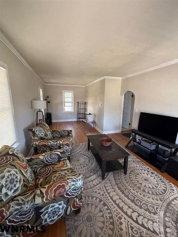 413 W 14th St, Scottsbluff, NE - View 3