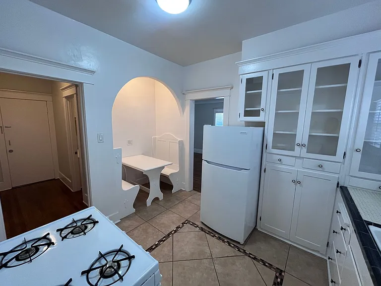 0090 Wenke Rentals — Photo 11