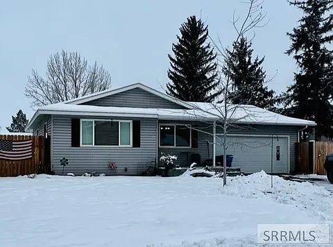 1st image of 530 Butterfly Dr