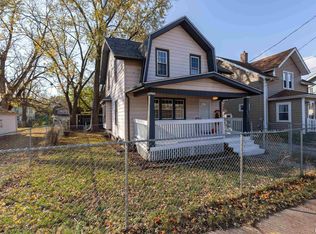 1616 25th Ave, Moline, IL 61265