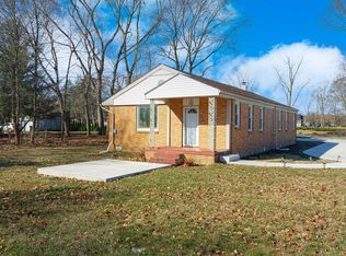 5820 Robert St, Shelby Township, MI 48316