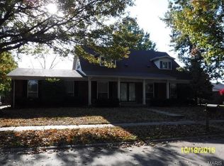 3648 Vago Ln, Florissant, MO 63034