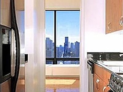 2nd image of 420 E 61st St APT 5C
