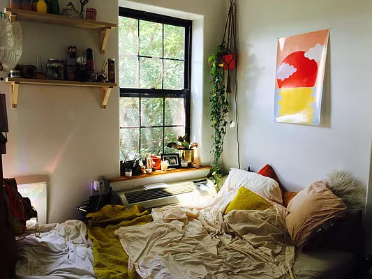 Rented by Nooklyn NYC LLC | media 38