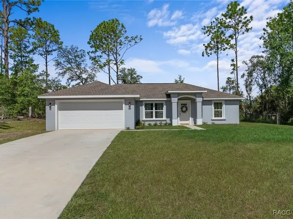 129 W Gondolier Pl, Citrus Springs, FL 34434