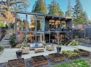 17627 Kelok Rd, Lake Oswego, OR 97034