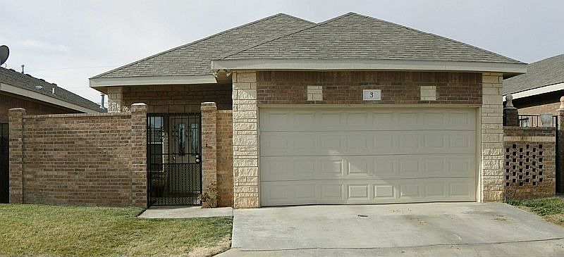 1st image of 3 Vista Crest Ct