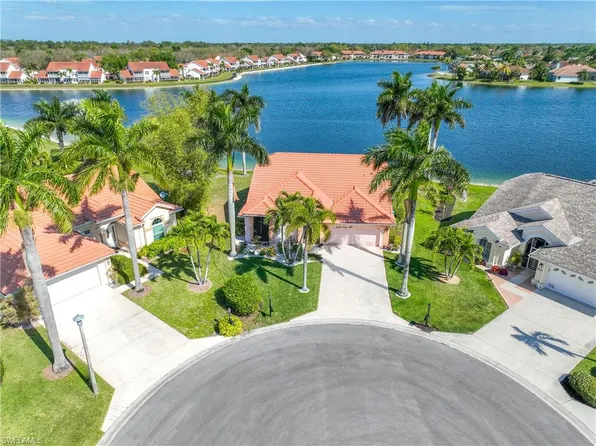 6644 Vancouver LN, NAPLES, FL 34104