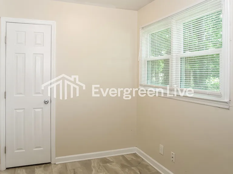 2411 Halmac Dr NW — Photo 9