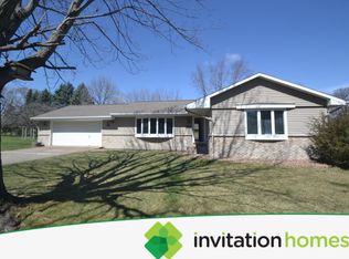 5824 Shepard Cir N, Champlin, MN 55316