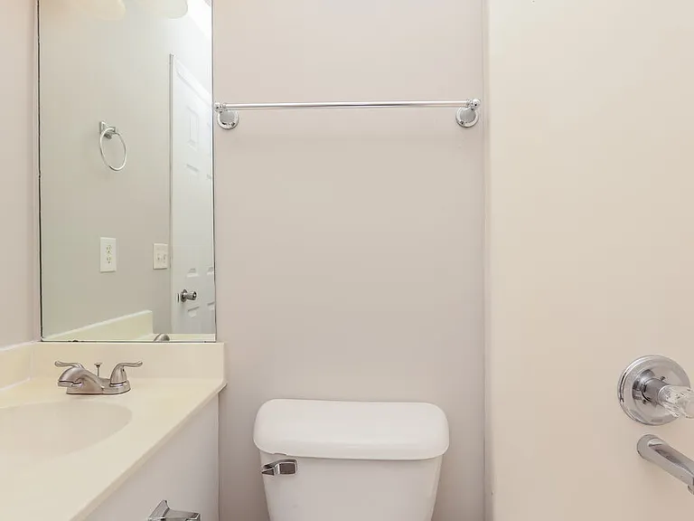 4080 Nir Shreibman Blvd #7 — Photo 16