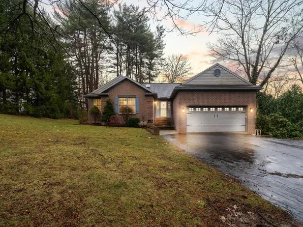 8 Marlin St, Brookville, PA 15825