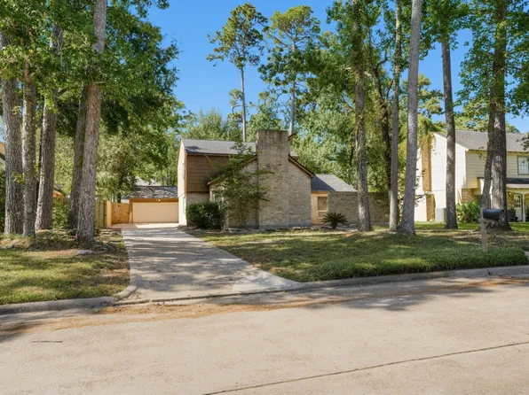 2038 Parkdale Dr, Kingwood, TX 77339