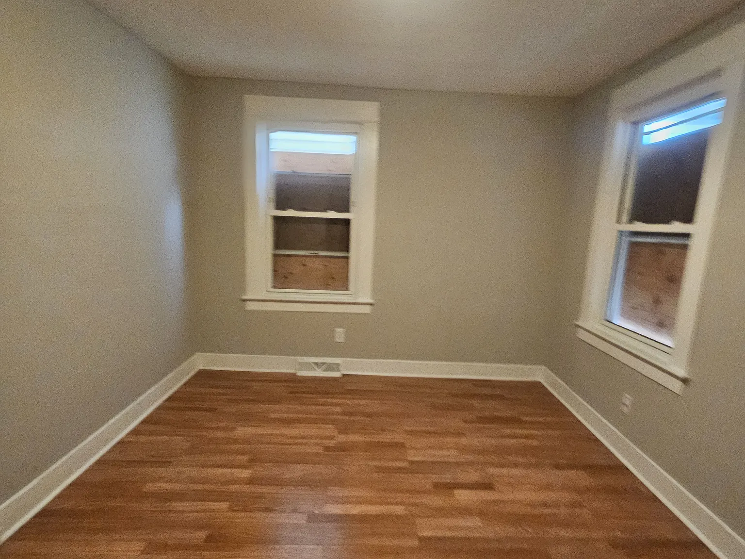 2 bed, $1,600 — Photo 3