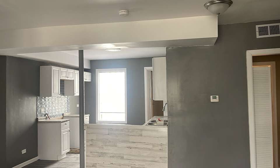 1st image of 346 N Laramie Ave #2S