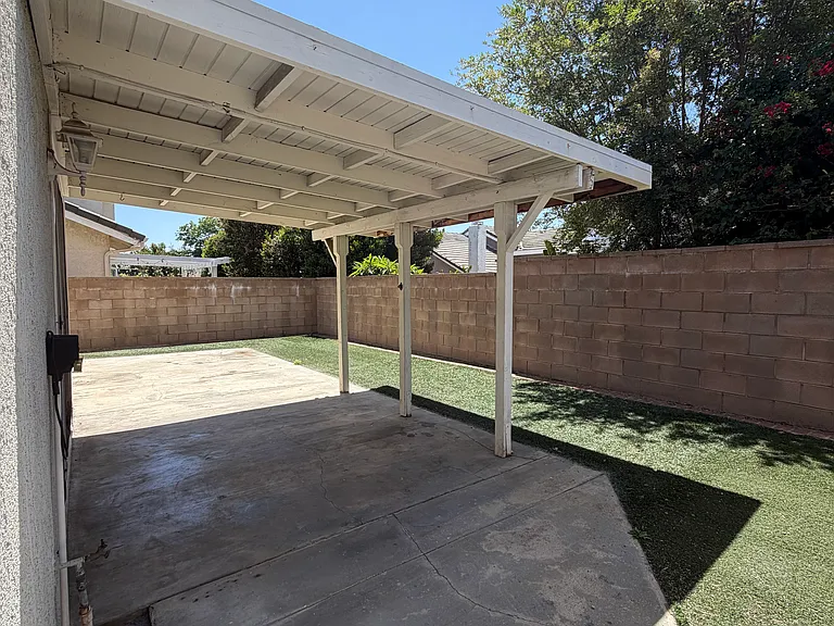 9843 Chesapeake Dr — Photo 13