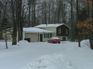 2447 E Shearer Rd, Midland, MI 48642