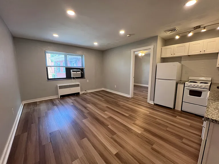 Shadyside Apartments — Photo 87