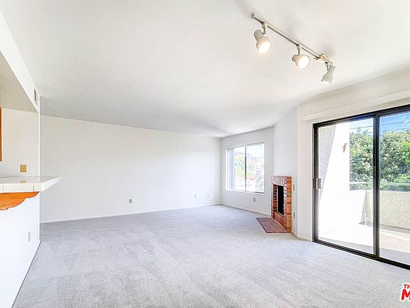4th image of 3544 S Centinela Ave APT 306