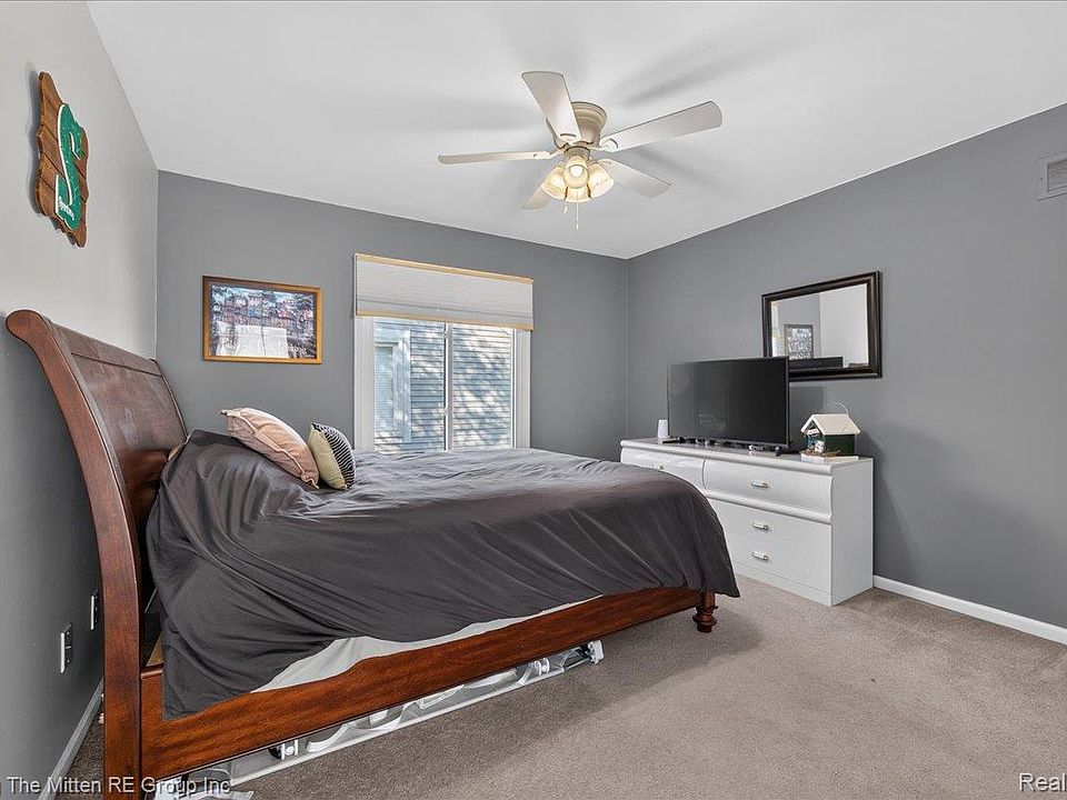 22290 Genesis Dr, photo 29