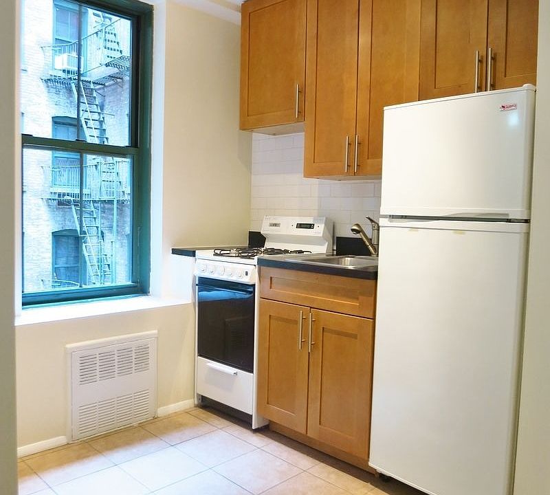 1st image of 527 E 78th St APT 2F