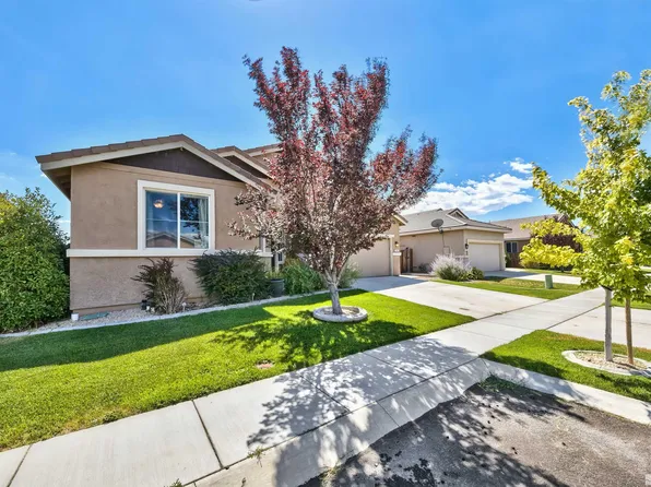 144 Calvert St, Dayton, NV 89403