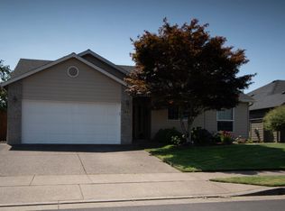 1962 Black Bear Ave SW, Albany, OR 97321