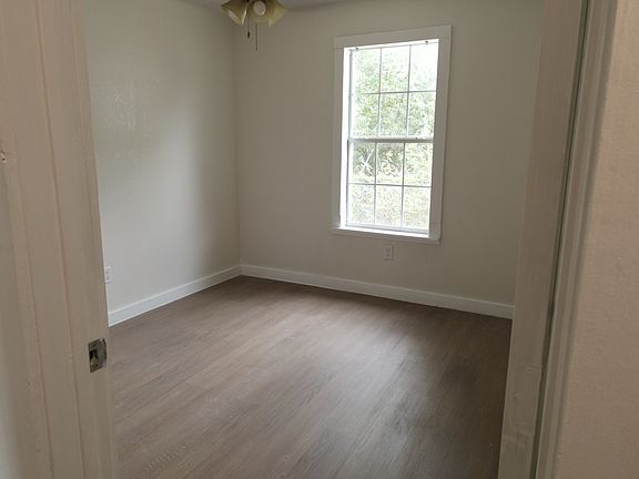 5th image of 2530 Halsey St