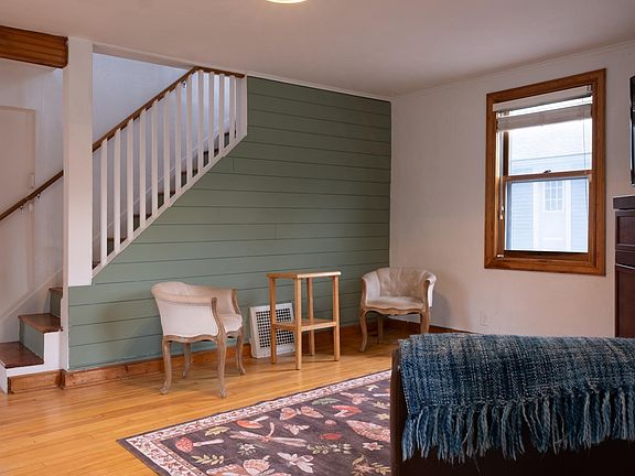 5th image of 834 Algonquin Ave