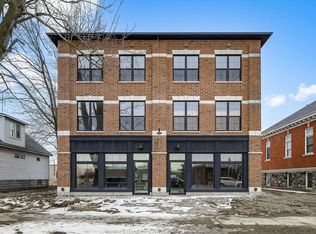 22 Gordon Ave #6, Essex, ON N8M 2M4