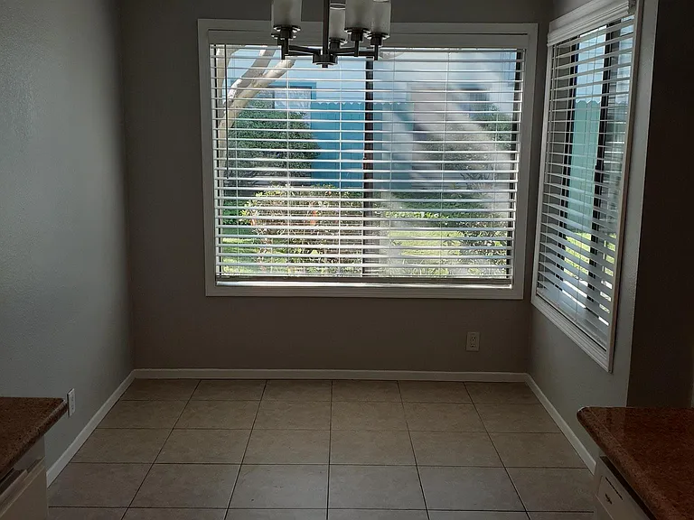 20543 S Vermont Ave #7 — Photo 37