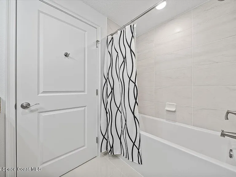 735 Pilot Ln #507 — Photo 14