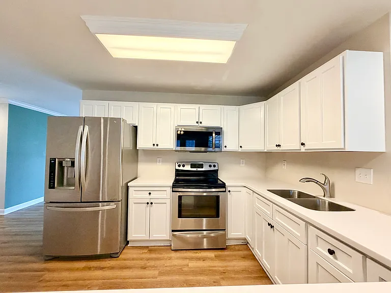 488 Cronin Rd — Photo 12