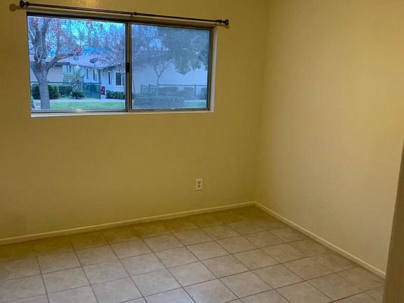 5th image of 251 N Elderberry Ave APT 8
