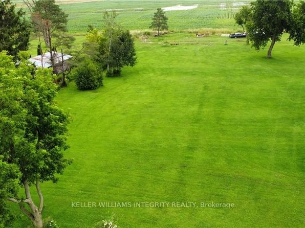 3631 Labelle Rd, Clarence Rockland, ON K0A 1E0