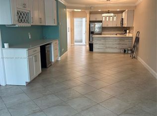 2731 NE 14th Street Cswy APT 205, Pompano Beach, FL 33062