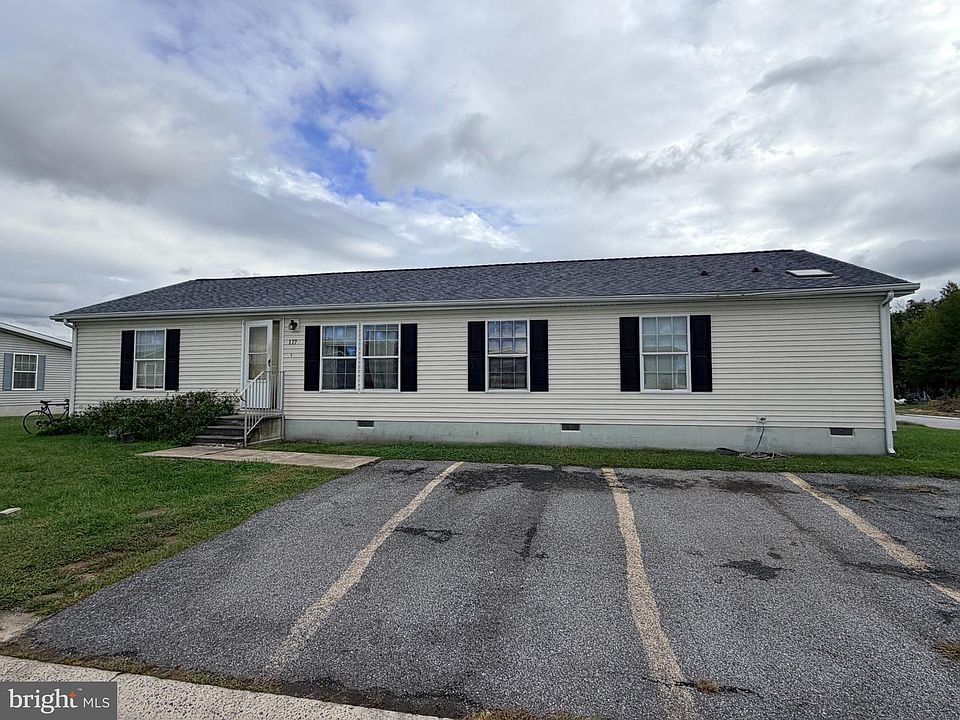 1st image of 117 Susan Pl