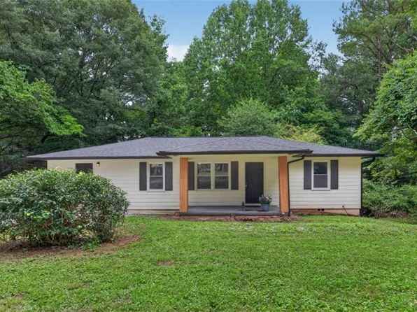 136 Beulah Church Rd, Carrollton, GA 30117