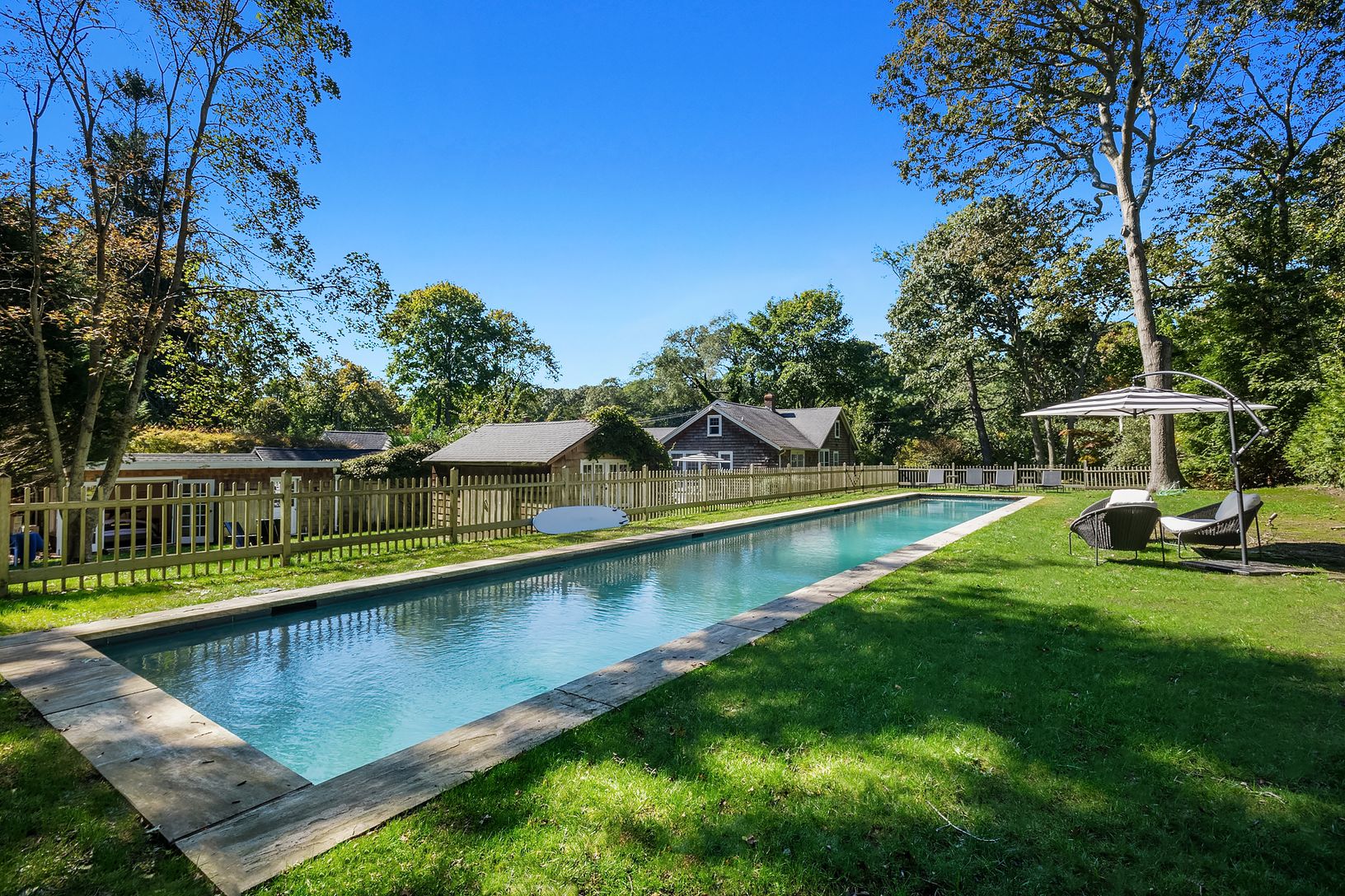  Heated gunite salt water 10 x 77 pool