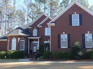 137 Sir Edwards Ln, Lexington, SC 29072