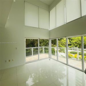 1650 Brickell Ave APT 112, Miami, FL, 33129
