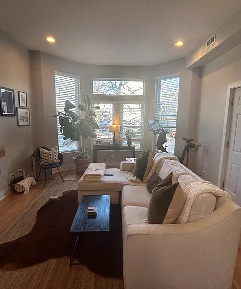 1039 W Roscoe St #2FF — Photo 2